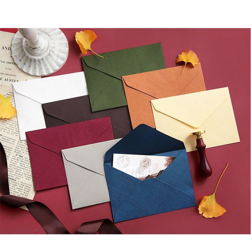 50枚入り、20x15cmのクラフト紙製、窓付き封筒。結婚式 - Letter Envelope Kraft のレビューと価格