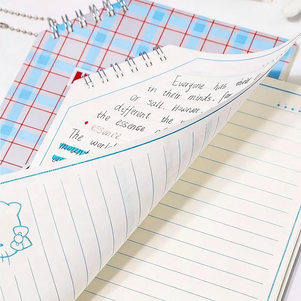 本物のハローキティの斜め罫線入りスパイラルノート、サンリオA - Office Supply Office Stationery Items のレビューと価格